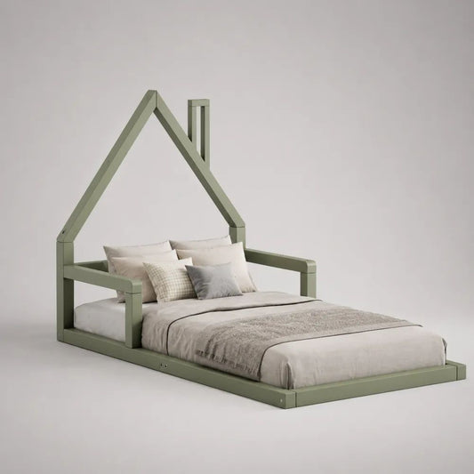 Lit cabane enfant 140 × 200 cm en pin massif vert sauge avec barrières et sommier à lattes