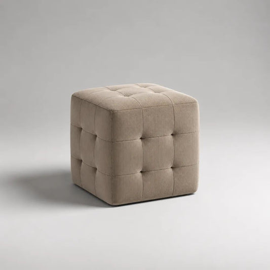 Pouf repose-pieds cubique capitonné en velours côtelé beige, 45 x 45 x 45 cm